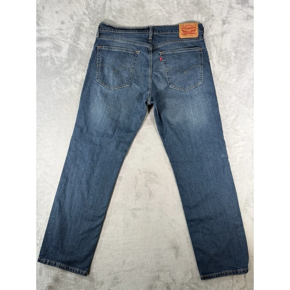 Levis levis 559